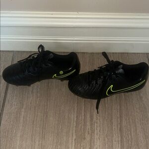 Nike Kids Cleats Black and Neon Green Sneakers